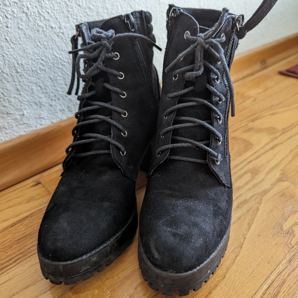 Platform Suede Boots - Truffle Collection EU39